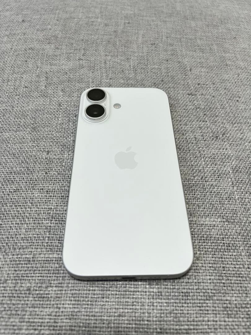 極美品 iPhone16 256GB ホワイト SIMフリー 残債無し