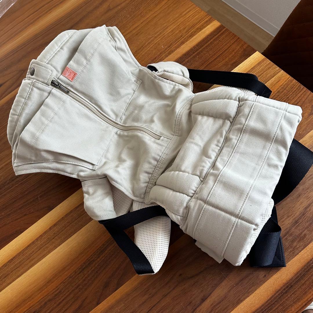 Nico キューズベリー　ひさこさん　サンドベージュ　抱っこ紐 コットン製