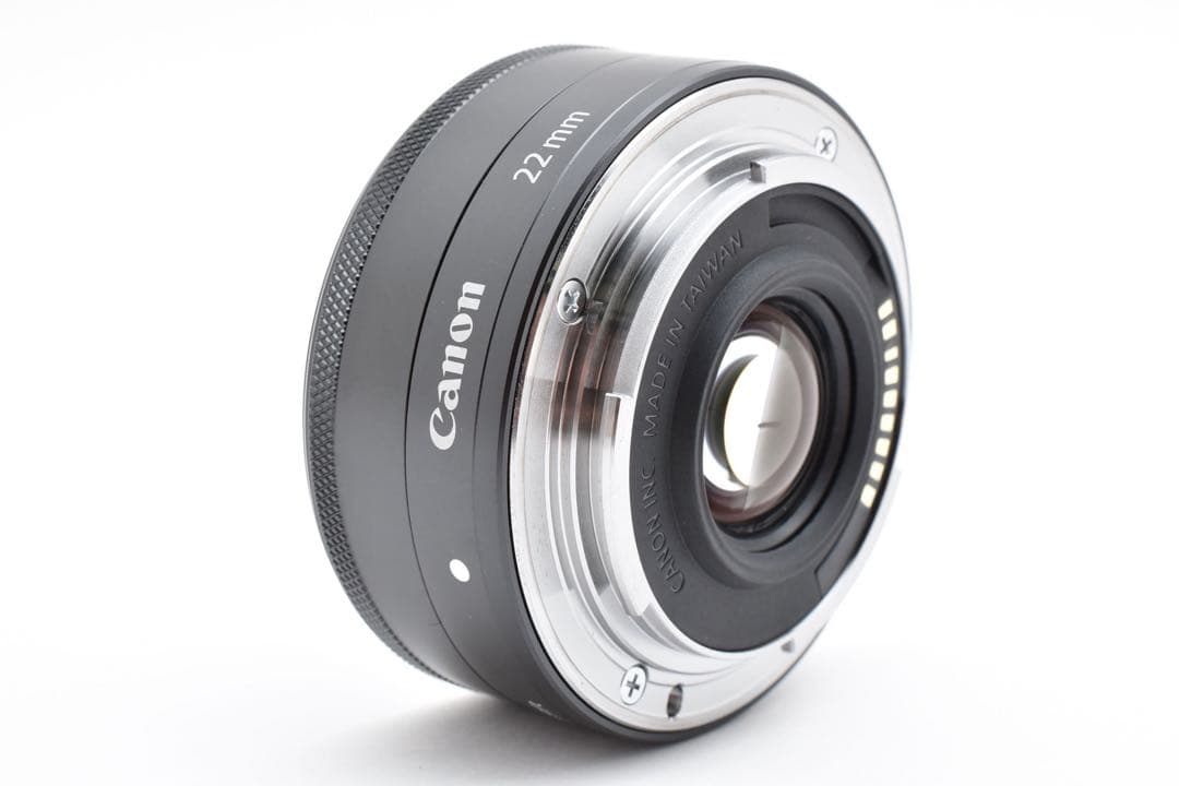 【極美品】 キヤノン Canon EF-M 22mm F2 STM ブラック