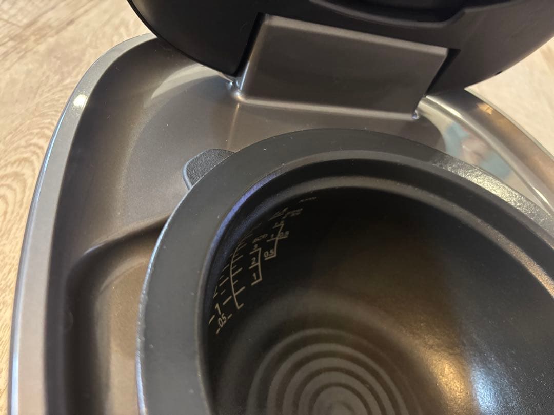 美品 タイガー圧力　土鍋IHジャー炊飯器　　JPL-H10N 2024年製