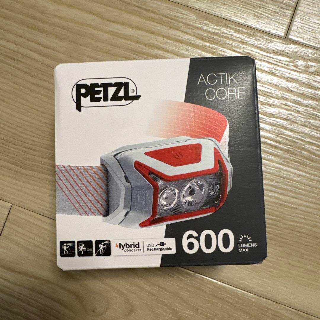 ライト・ランタン PETZL ACTIK CORE600