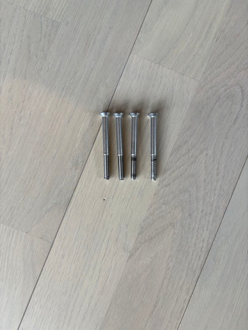 ニーチェアエックス（Nychair X) ロッキング