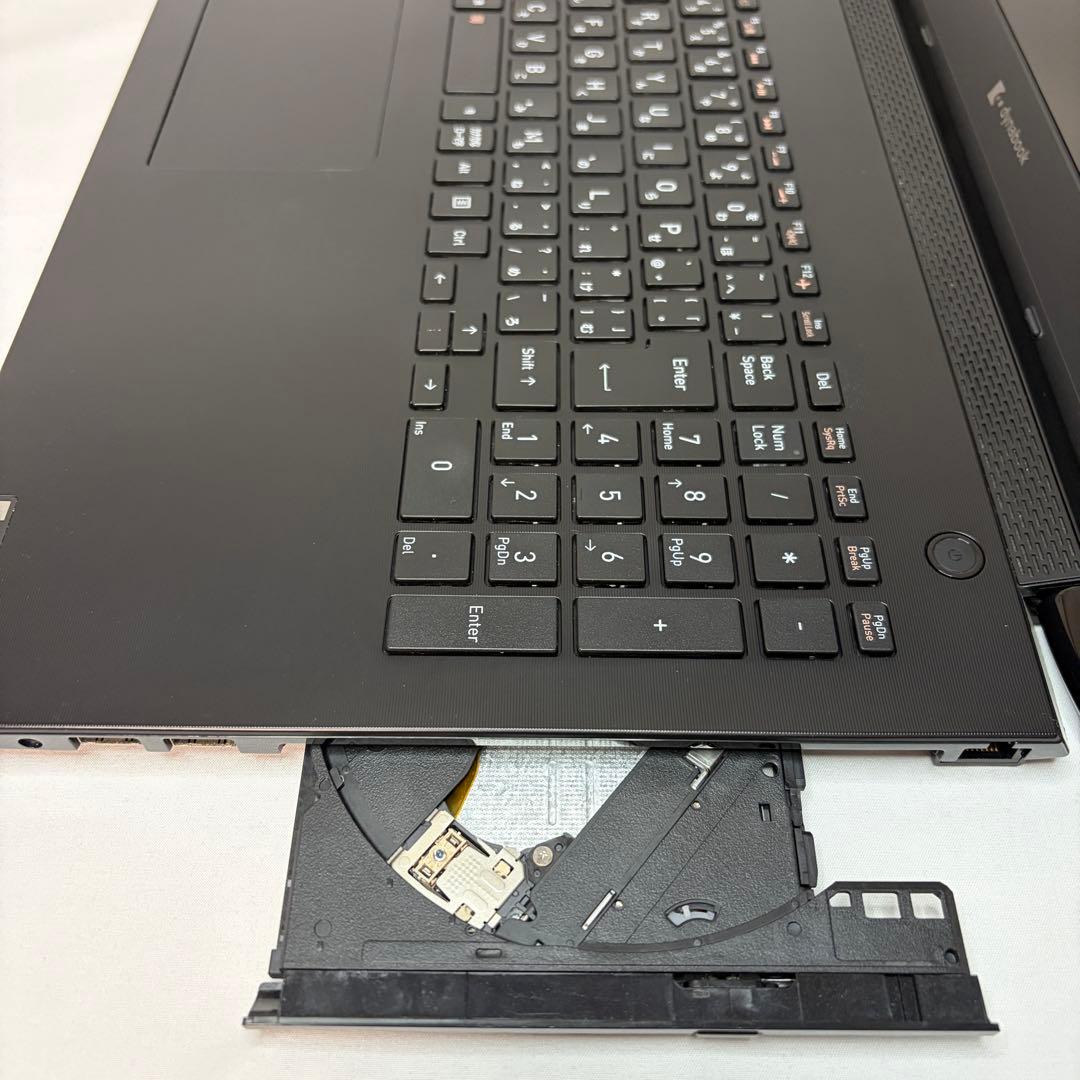 準美品 dynabook BJ65 10世代 i5 8GB 15.6型 オフィス