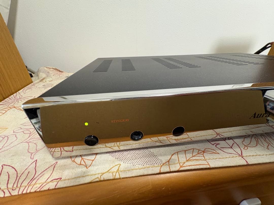 AURA プリメインアンプ VA200 STINGRAY