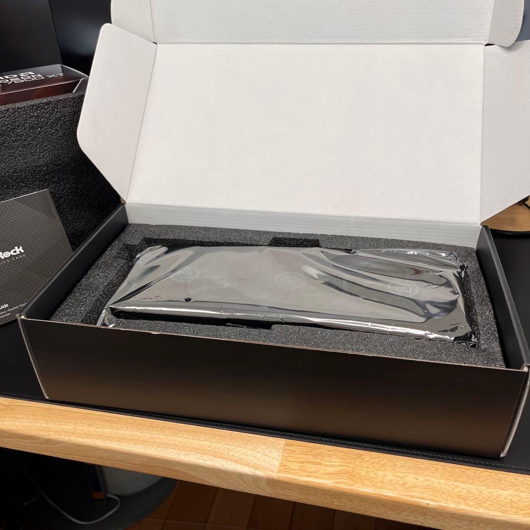 グラフィックボード・グラボ・ビデオカード ASRock Phantom Gaming RX 7800 XT 16GB