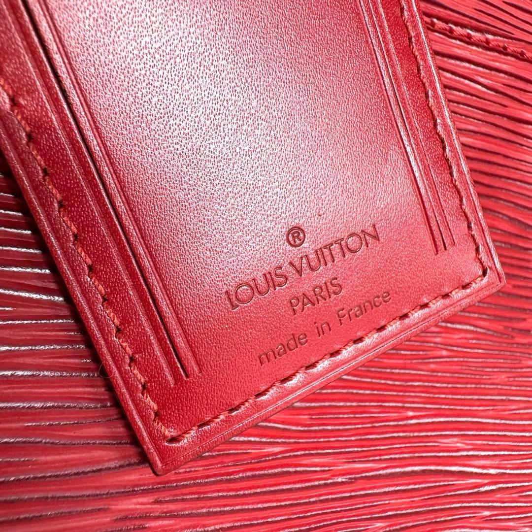 ルイ・ヴィトン　LOUIS VUITTON エピ　ボストン　レッド