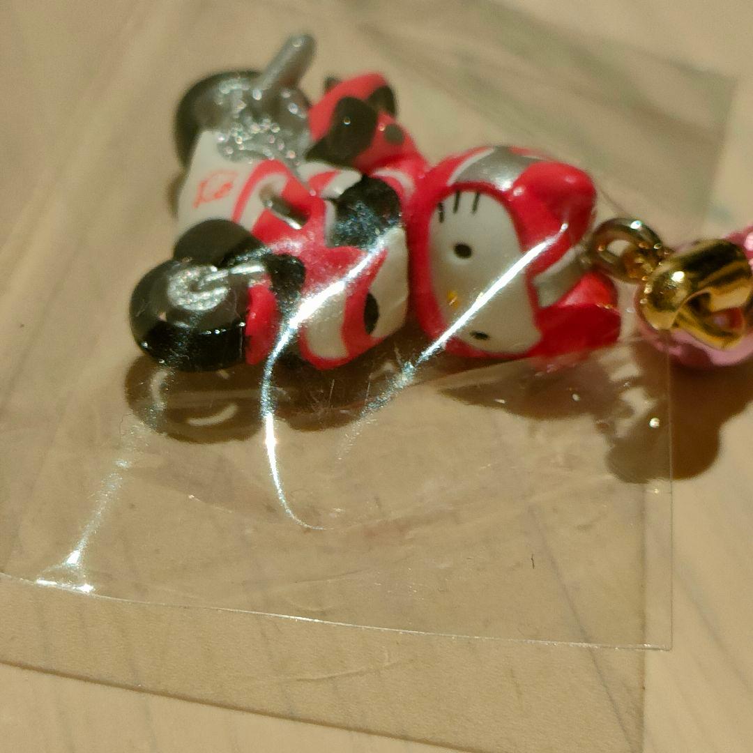 2002年 ハローキティバイク サーキット限定 根付けキー　セット