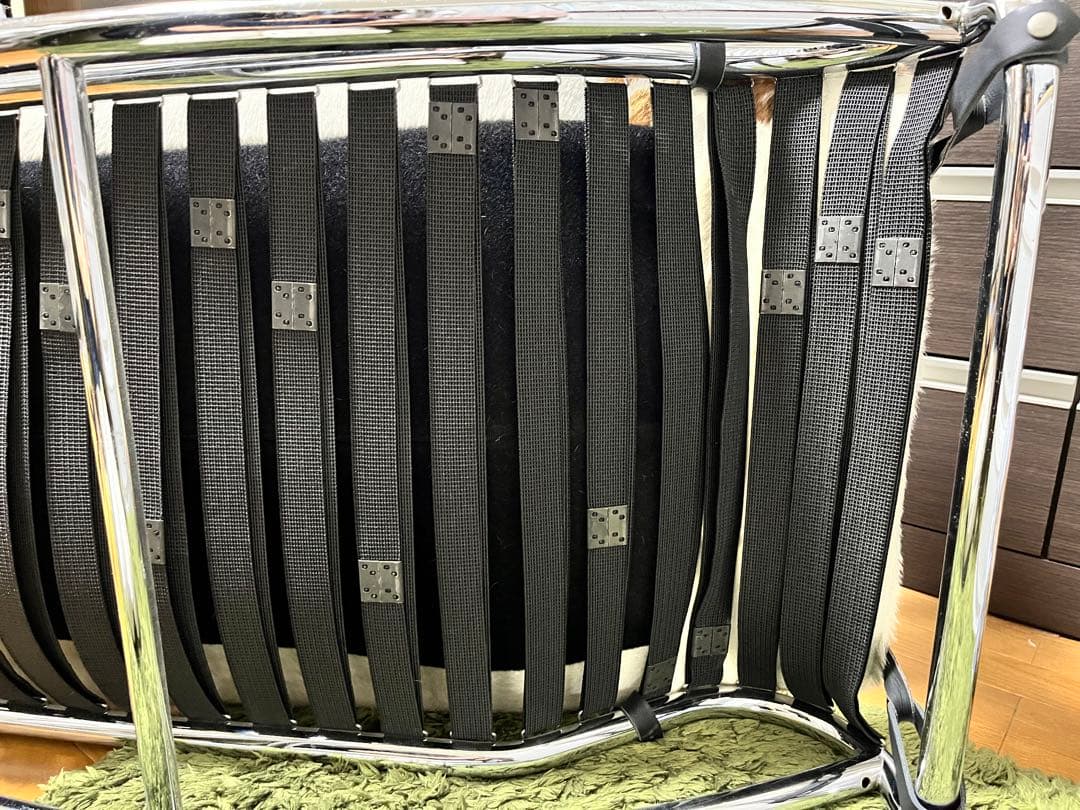 ルコルビュジエ LC4 シェーズロング ラウンジチェア ポニー柄リプロダクト品