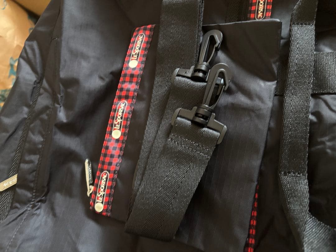 LeSportsac Hello Kitty ボストンバッグ