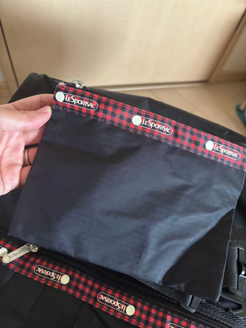 LeSportsac Hello Kitty ボストンバッグ