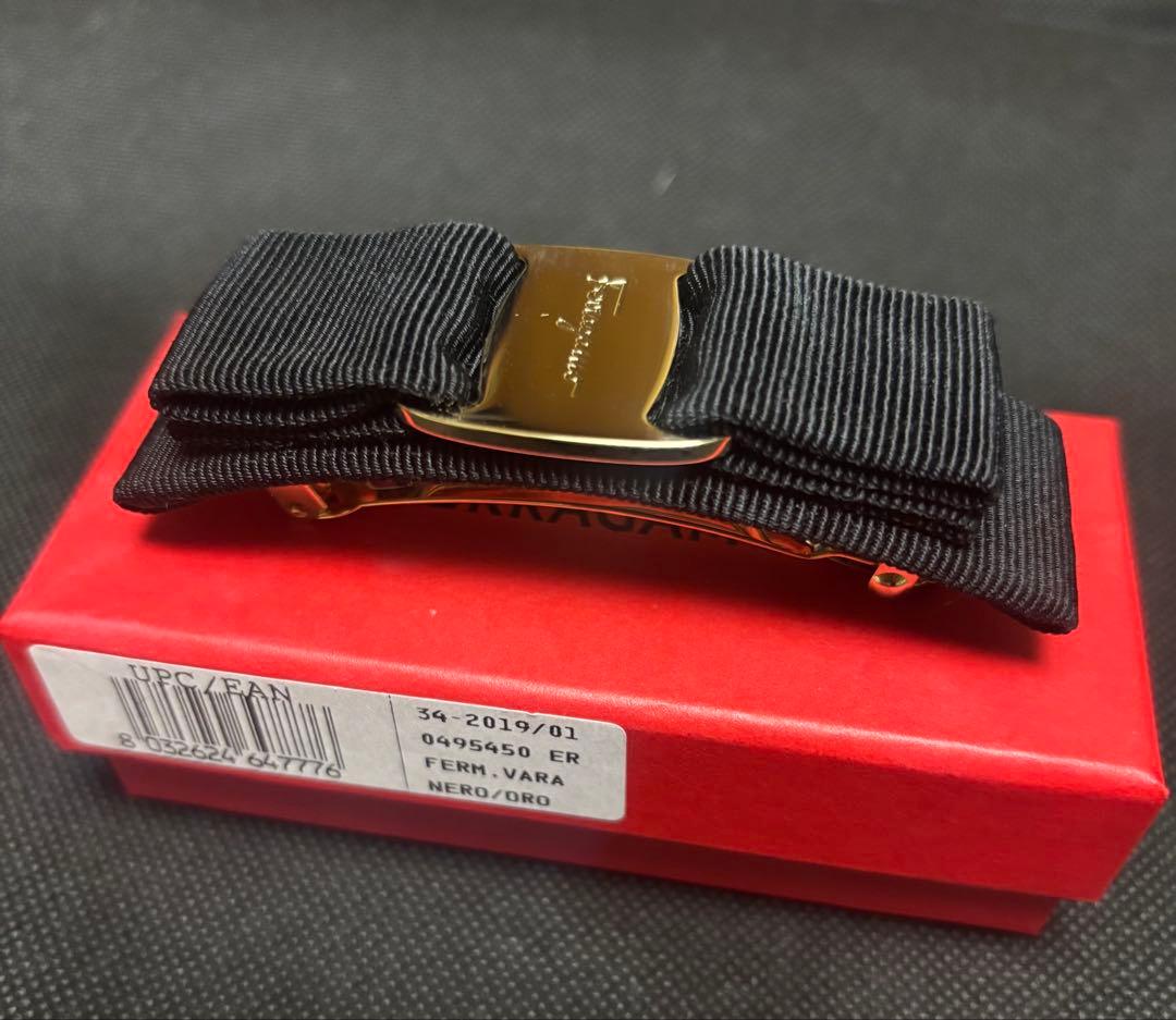 フェラガモ FERRAGAMO バレッタ ヘアアクセサリー ブラック黒