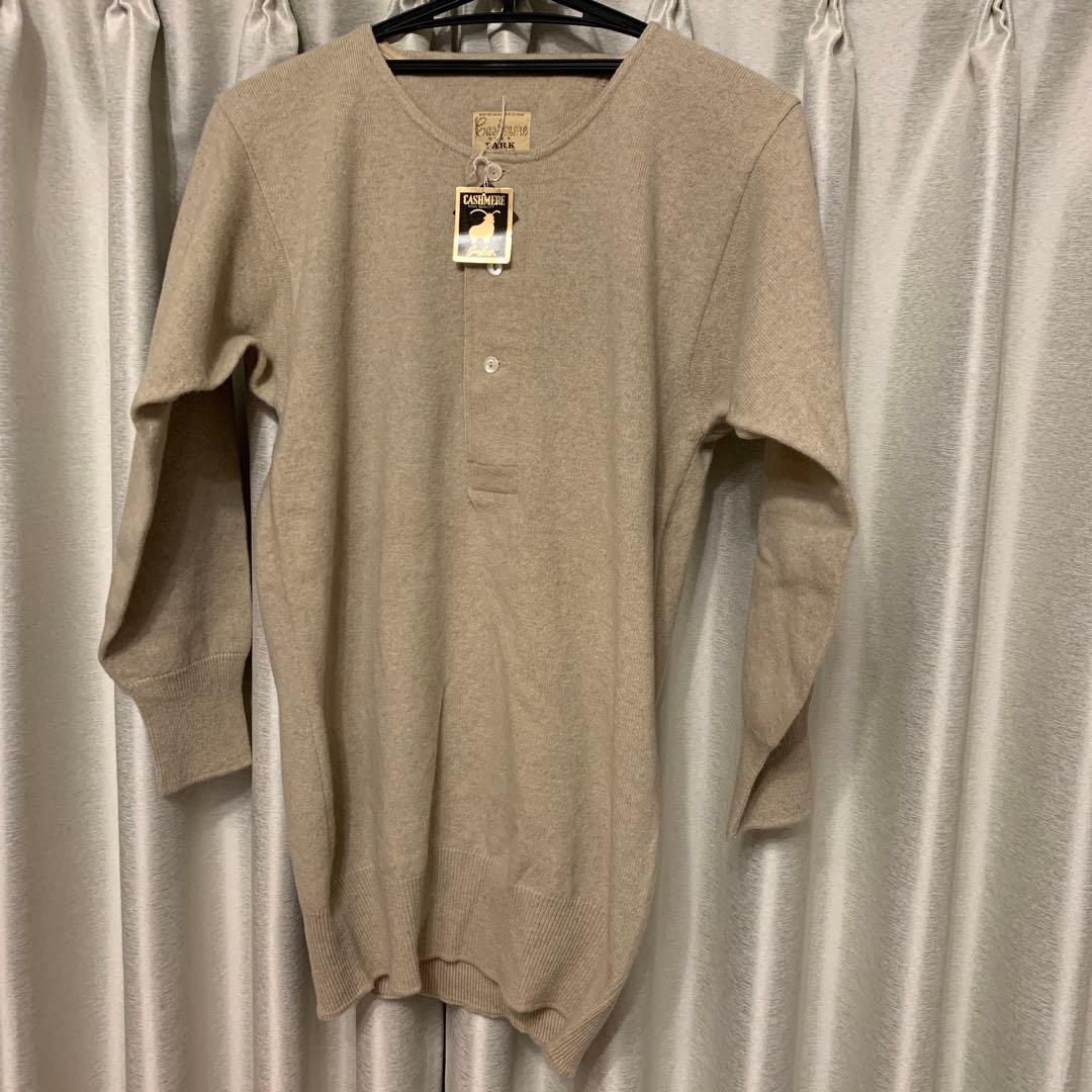 【新品、未使用】昭和レトロ　高級カシミヤ100% メンズ長袖シャツ　ボタン付