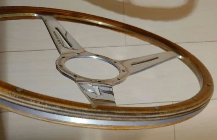 送料込み LECARRA レカラ ウッドステアリング 当時物 訳あり