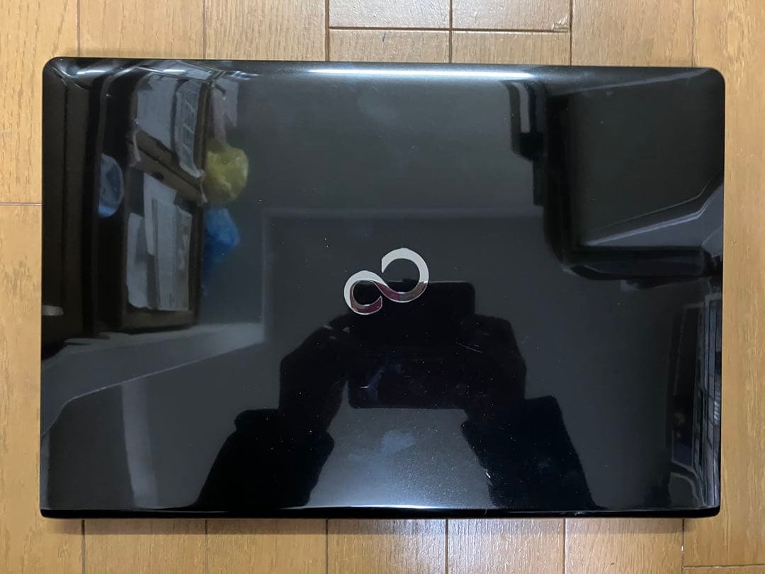 富士通i35005U8GB/1TB BD Win11ProOffice動作確認済