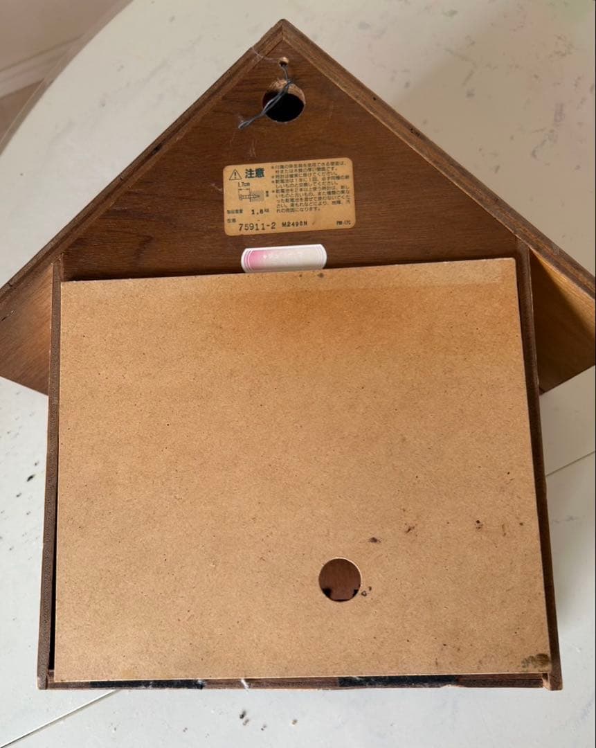 【レア・取扱説明書(保証書)つき】ハローキティ　鳩時計　掛け時計