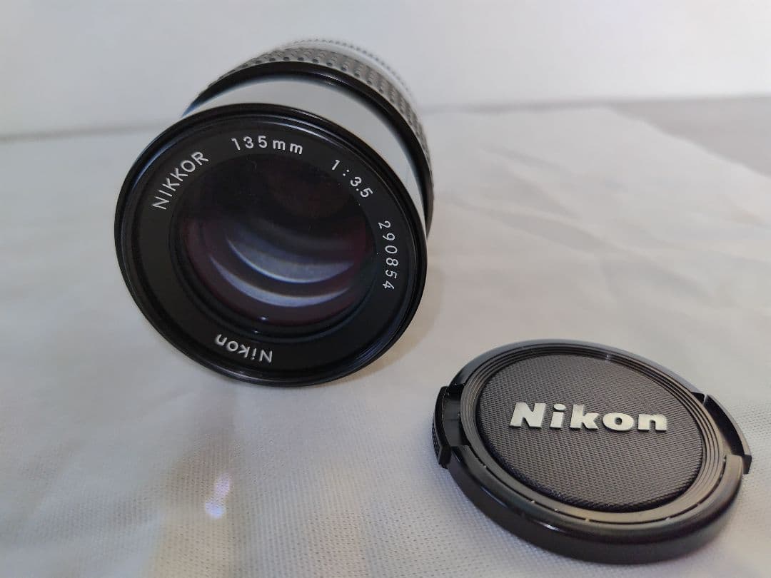 【美品】Ai-s Nikkor 135mm f/3.5 レンズ