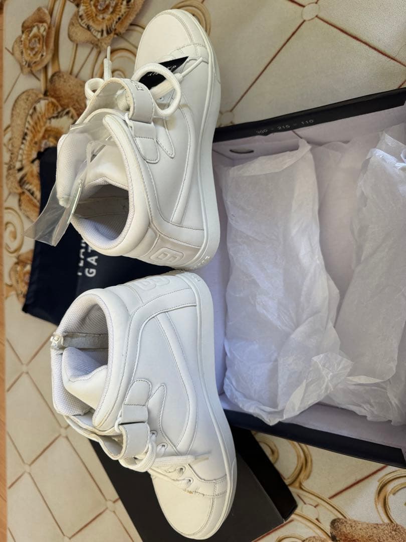 高島屋新品未使用箱袋付PEARLYGATES ホワイト23.5cm¥14000