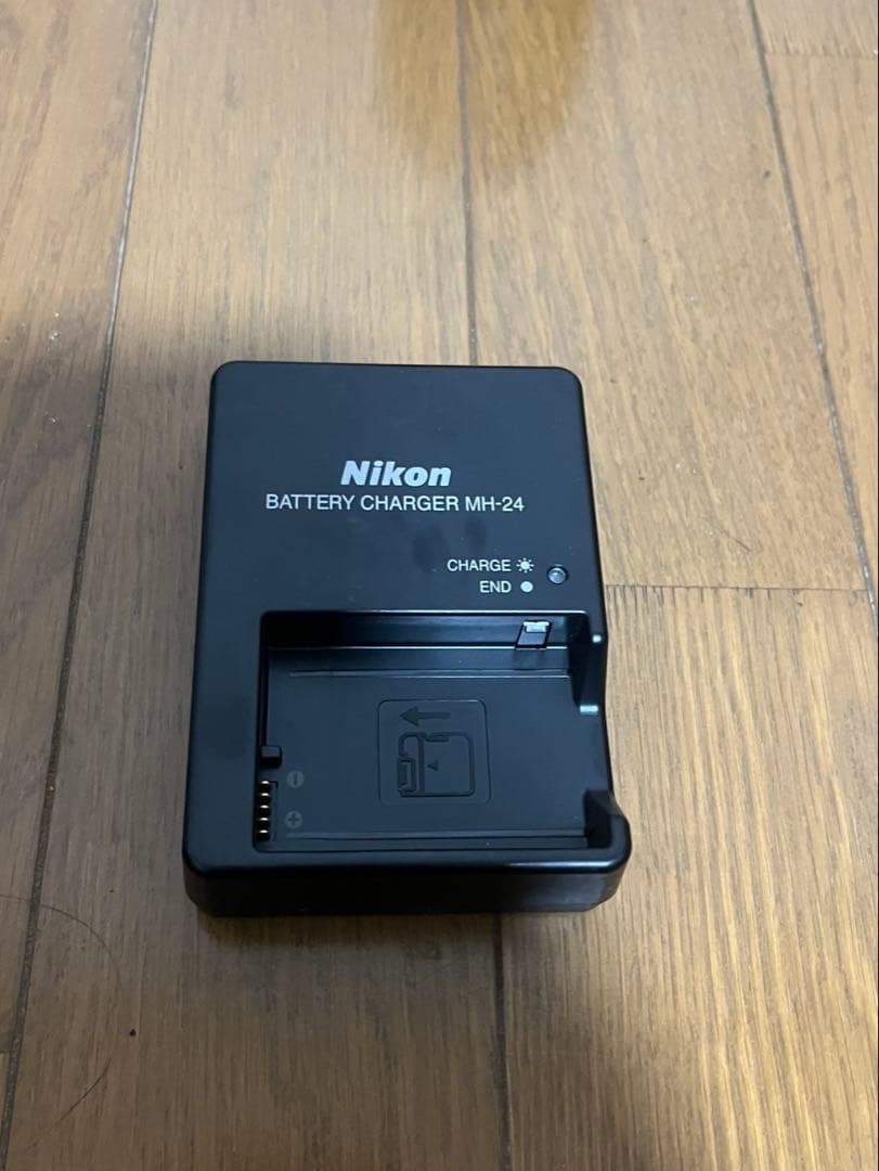 一眼レフ　Nikon D5600 ダブルズームキット