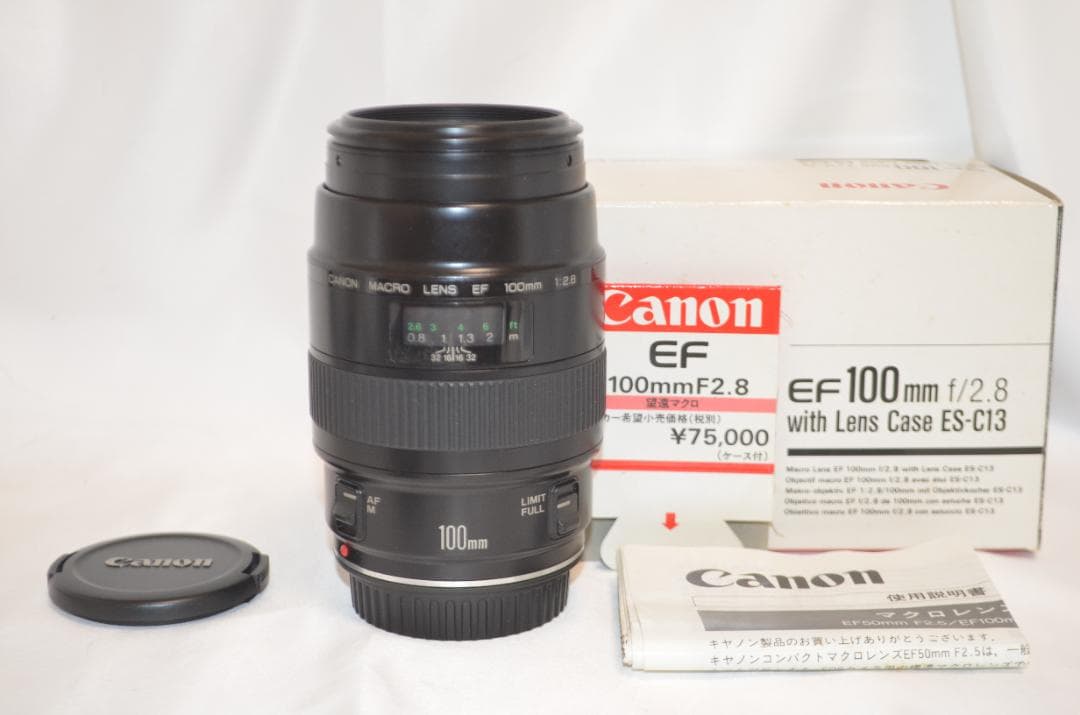 極美品　Canon キヤノン EF 100mm F2.8 マクロレンズ