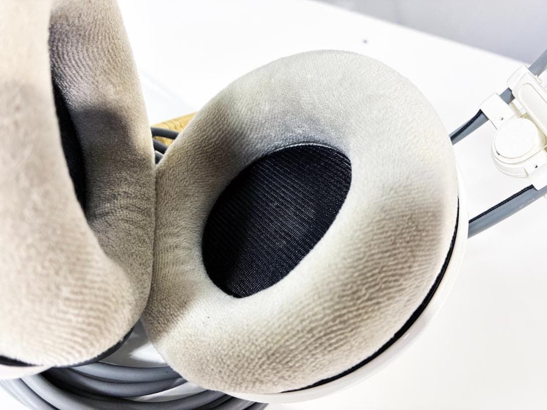 ★美品 中古★AKG 開放型ヘッドホン【K701】FLA7