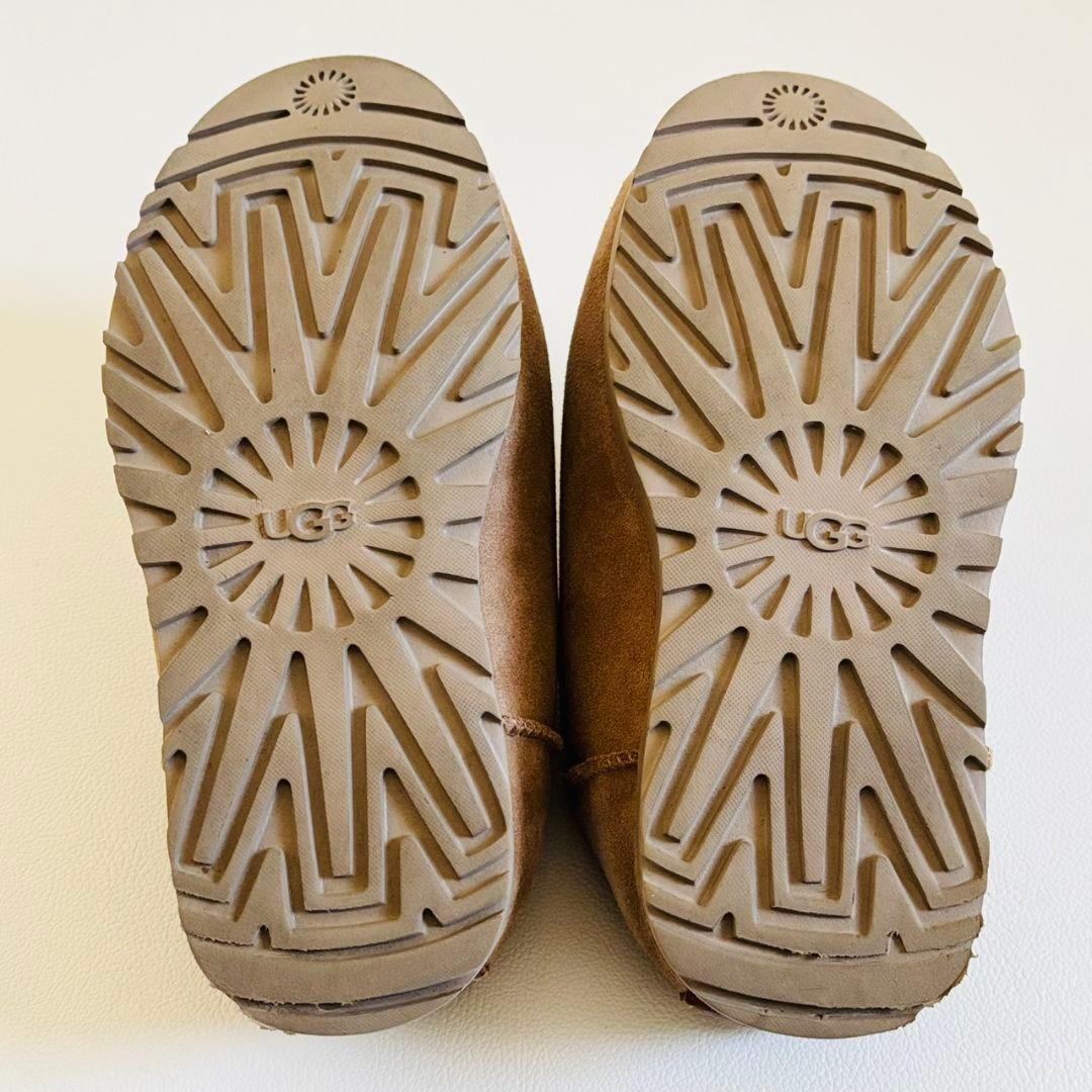 2743 UGG アグ パンプドスライド　ムートンブーツ