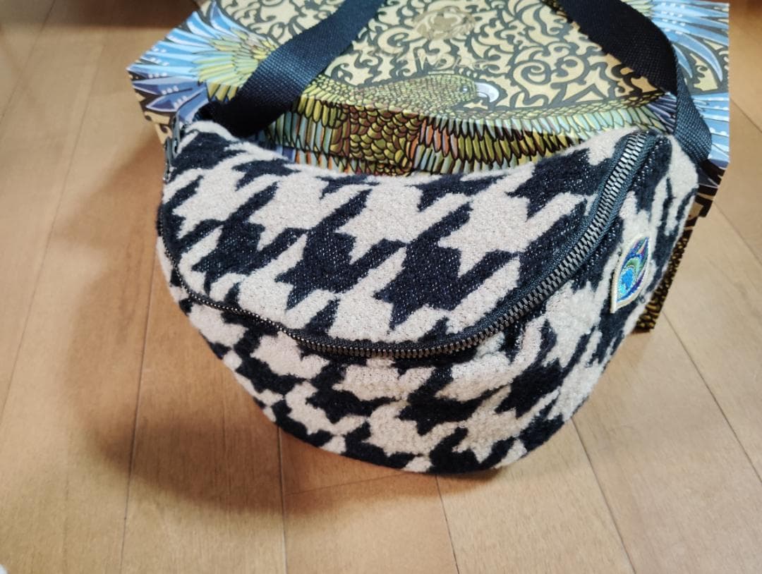 artipoppe ウエストポーチ