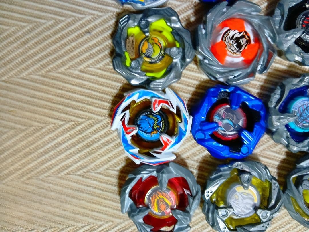 ベイブレードx　ブレードまとめ　ベイブレード