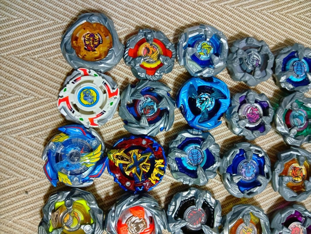 ベイブレードx　ブレードまとめ　ベイブレード