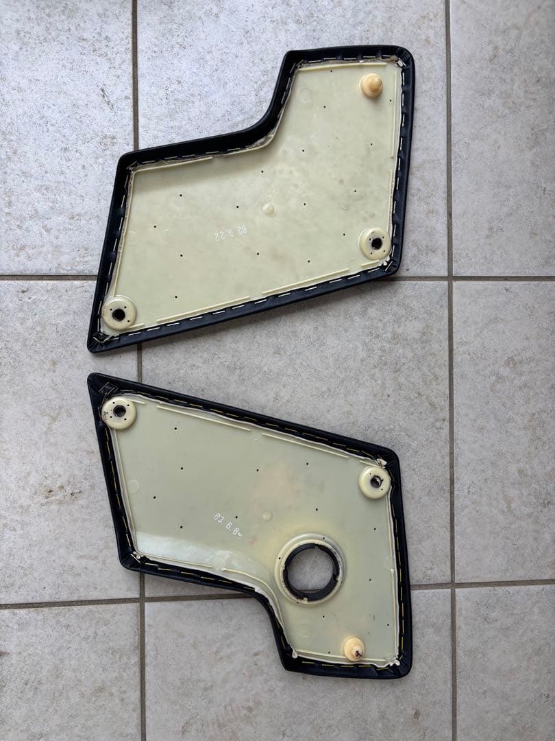 カワサキ GPZ250R 【新品未装着】純正シートとサイドカバー計4点