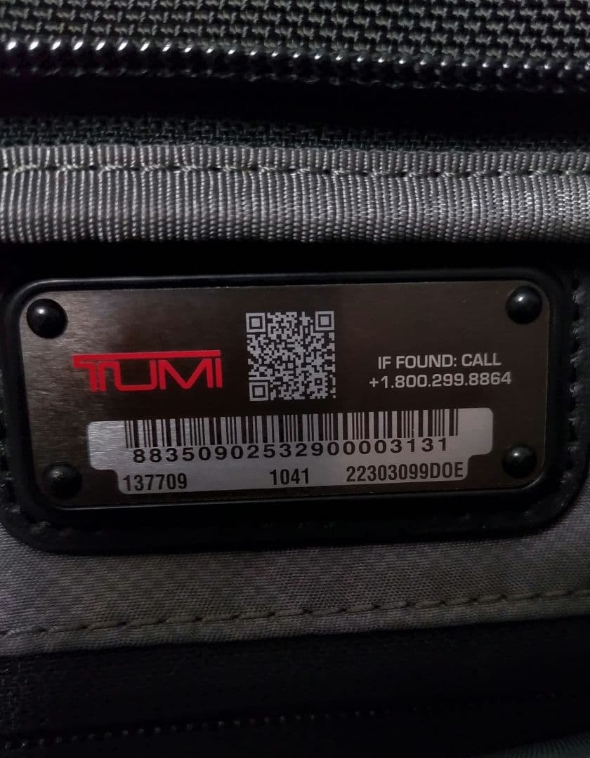 トゥミ　エクスパンダブル　トートバック　バリスティックナイロン