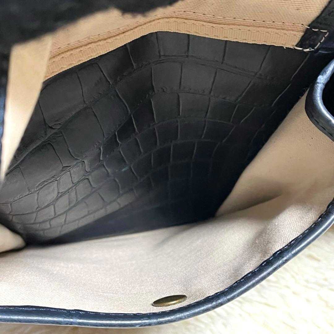 ま*君様 希少✨フェリージ トートバッグ レザー クロコ型押し チャーム付 紺色