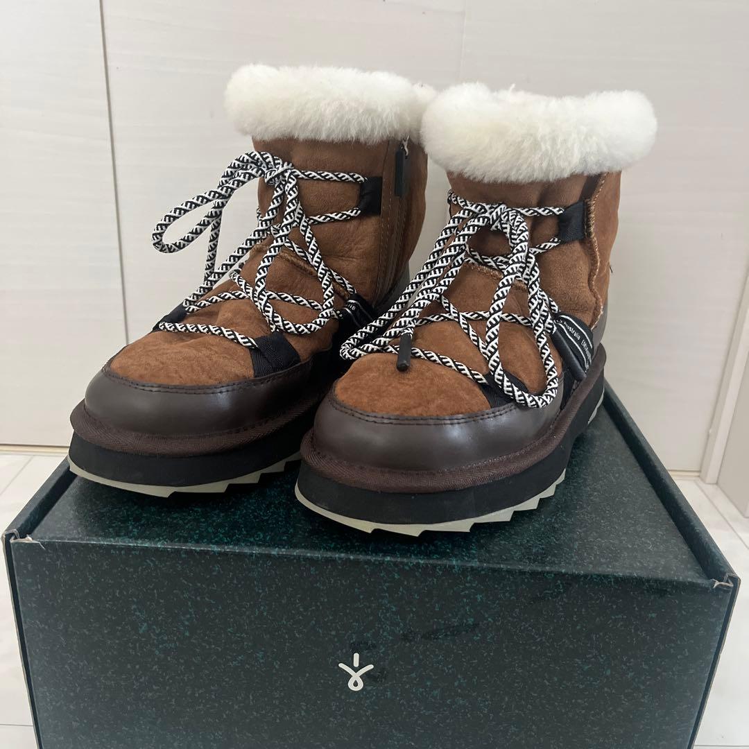 EMUスノーブーツ・新品購入