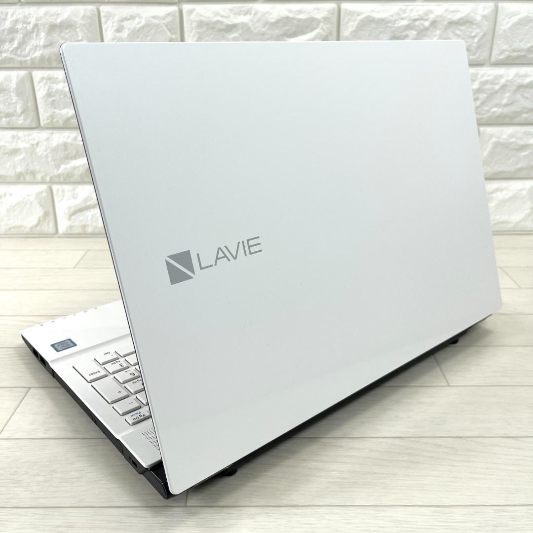 NEC LAVIE i7 新品SSD メモリ8G オフィス付き ノートパソコン