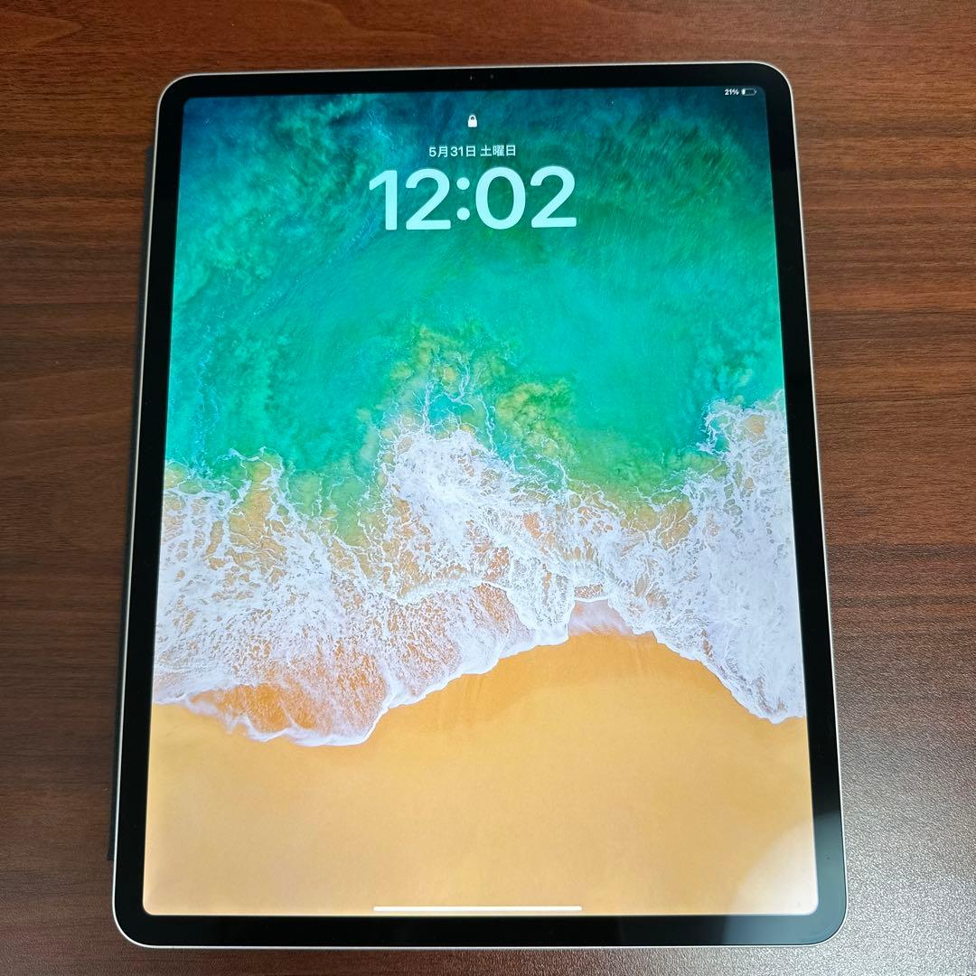 iPad Pro (12.9インチ) 第4世代 256GBマジックキーボード付き