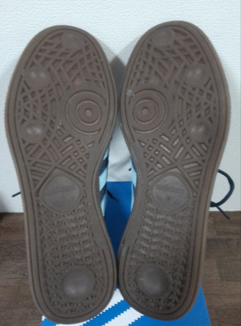 【美品】26㎝ アディダス ハンドボールスペツィアル　BD7633