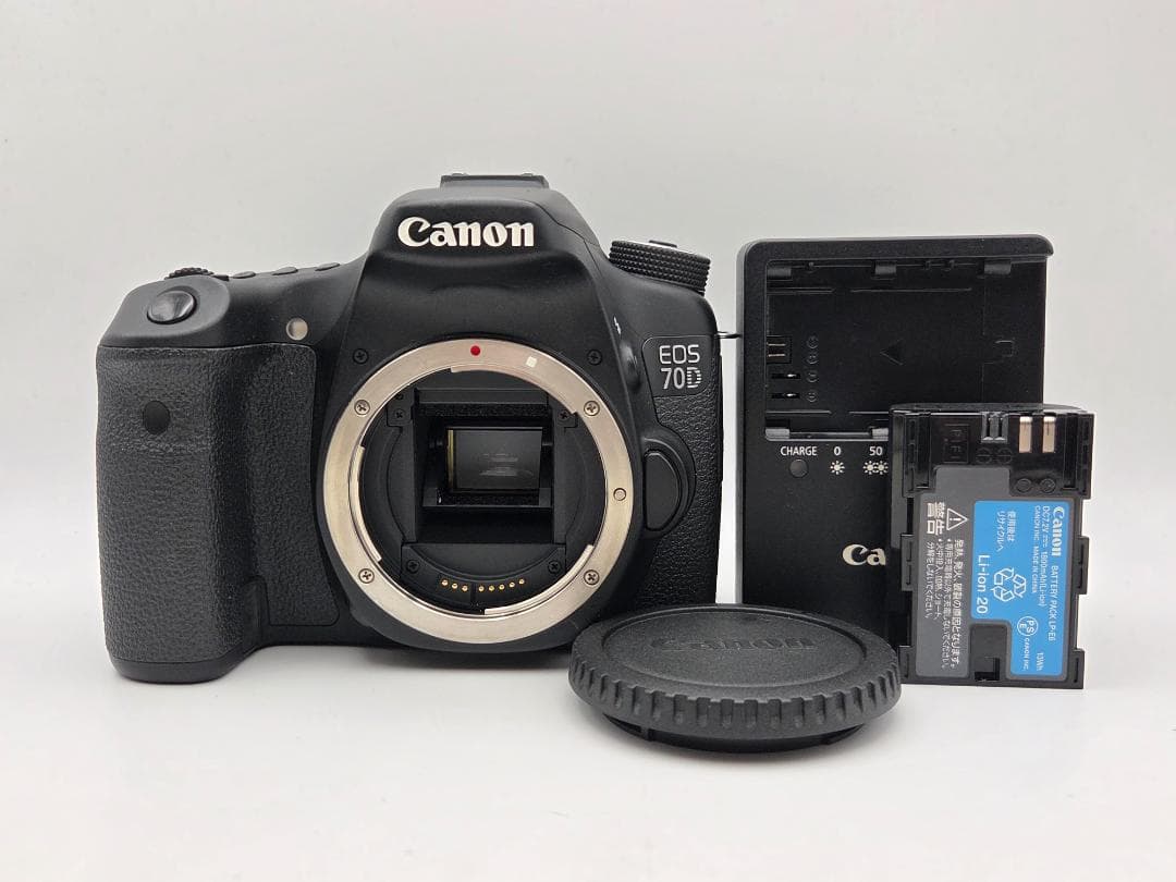 【1,928ショット】キヤノン　Canon EOS 70D ボディ ブラック
