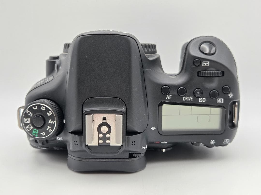 【1,928ショット】キヤノン　Canon EOS 70D ボディ ブラック