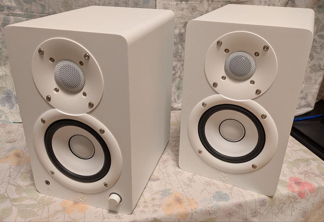 YAMAHA ヤマハ HS4 ホワイト アクティブスピーカー