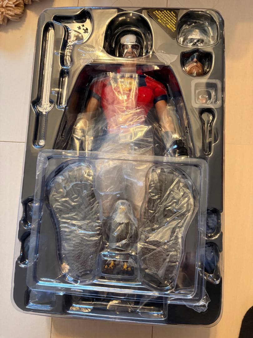 Peacemaker 1/6スケールフィギュア