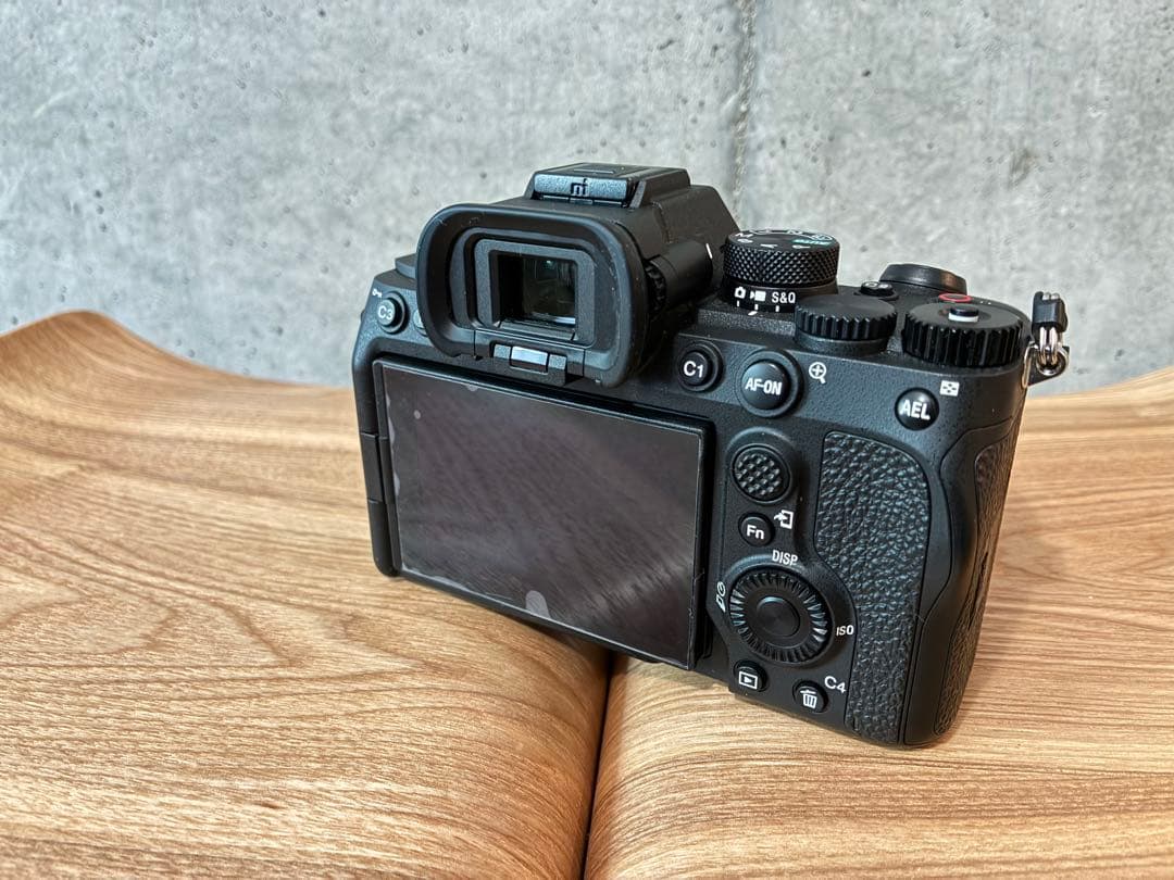 SONY α7Ⅳ ILCE-7M4Kミラーレス一眼 本体　おまけ有り　フルサイズ