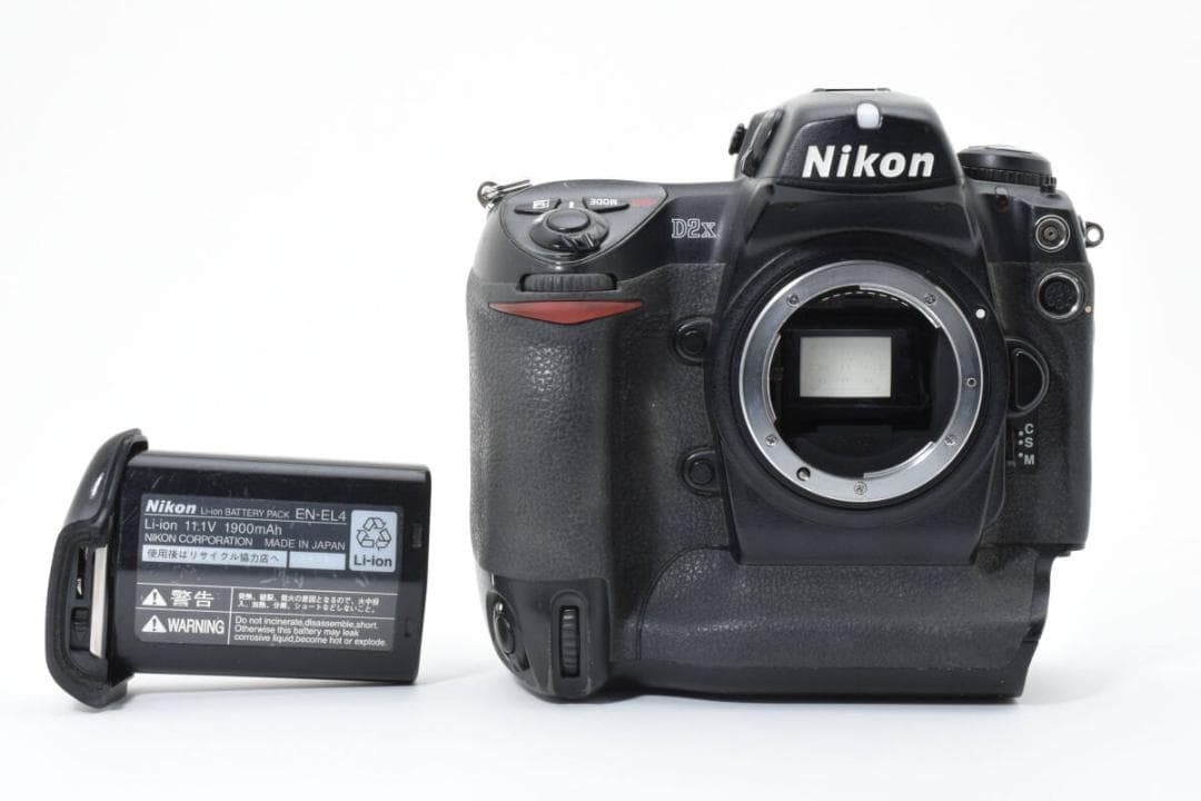 ★ショット数: 57152回・良品★ ニコン NIKON D2X ボディ#922