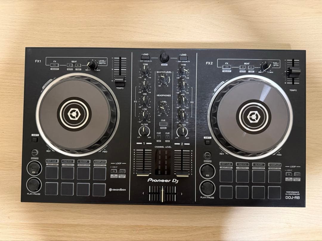 Pioneer DDJ-RB DJ機材