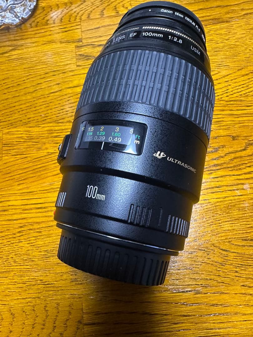 Canon EF 100mm f/2.8L IS USM レンズ
