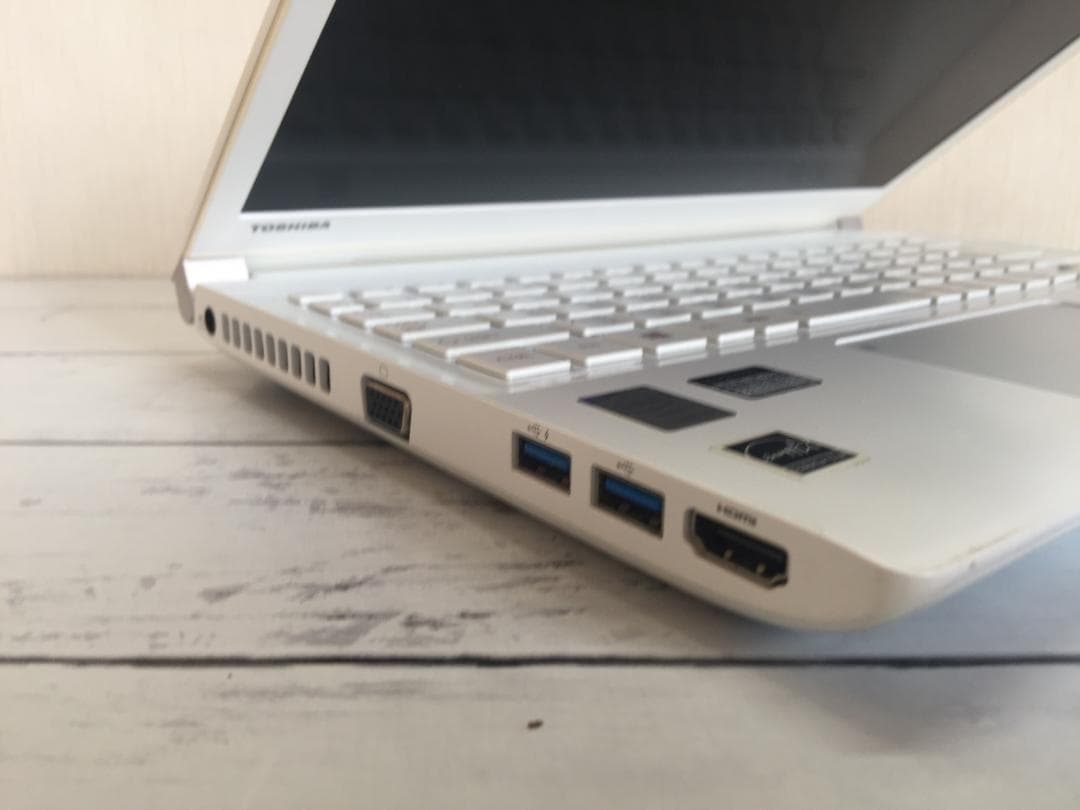 東芝 dynabook R734 13.3型/8G/Offrice/win11