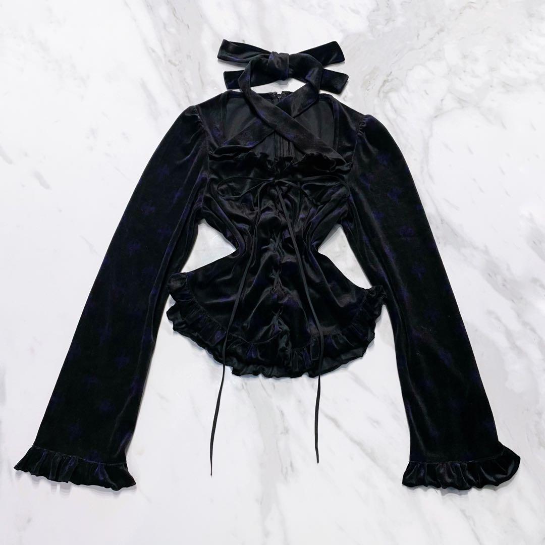 BLACK PEACE NOW♡ブラックピースナウ　ベロア編み上げリボントップス