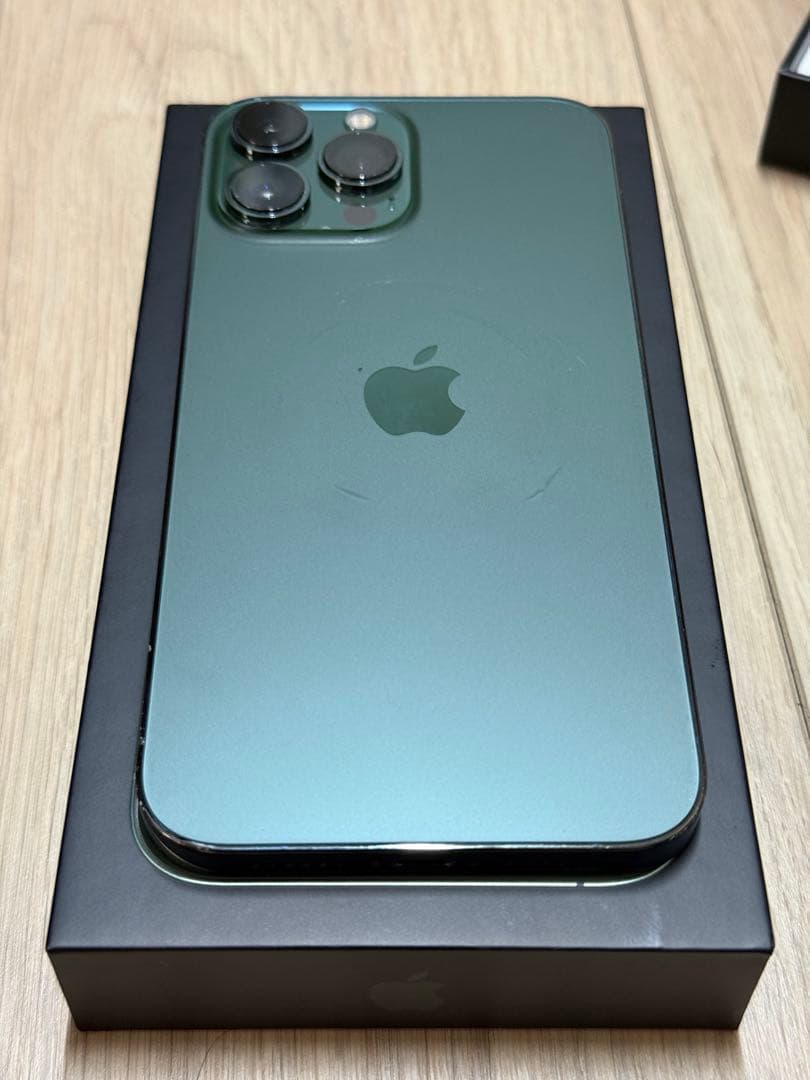 iPhone13 pro max 256GB simフリー アルパイングリーン