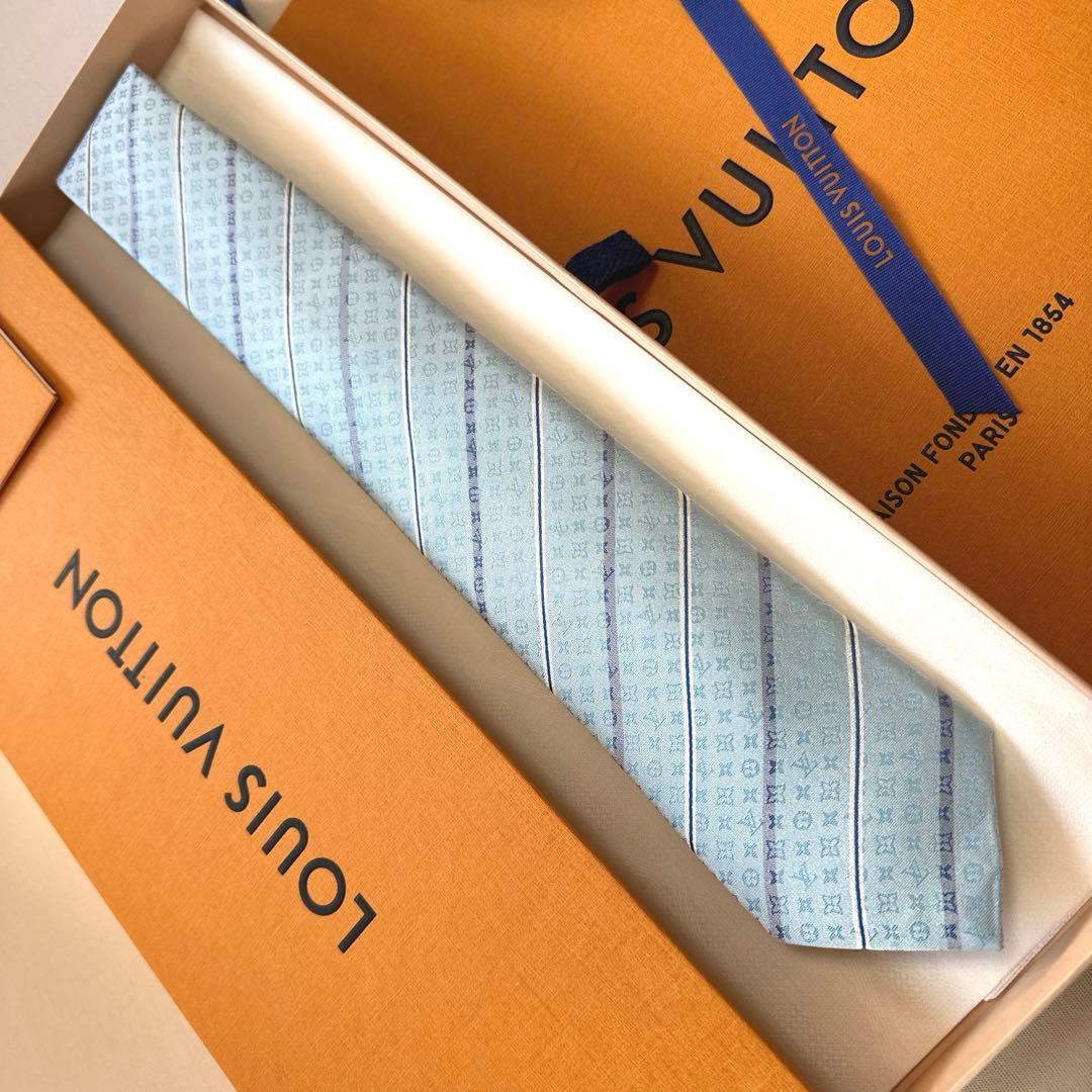 専用です。　　ルイ ヴィトン ネクタイ・ラインド ストライプ 新品 未使用