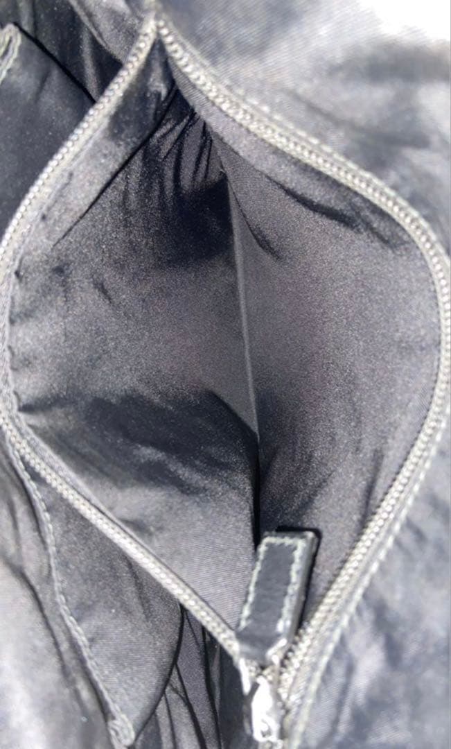 GUCCI ショルダーバッグ　GG スプリーム　ブラック　レザー　メンズ　斜掛