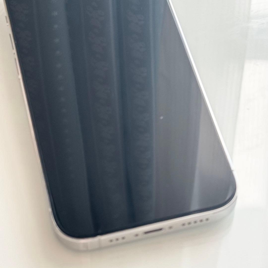 格安　iPhone14pro シルバー　SIMフリー　128GB Apple