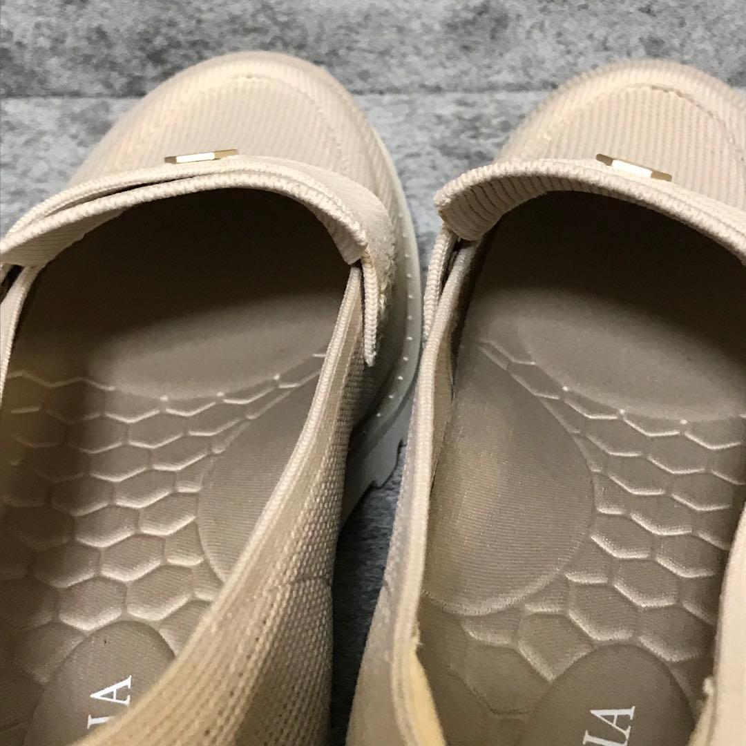 ✨️未使用✨ VIVAIA FRANCESCA シューズ　ローファー　ベージュ